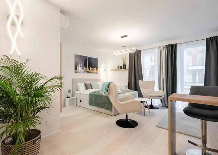 Heroes Square Apartman